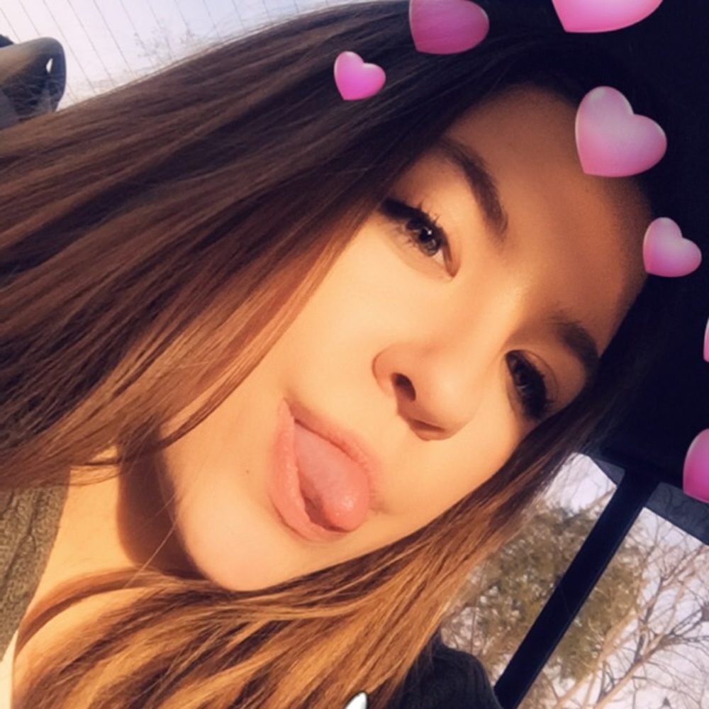 Meet your Posher, Victoria